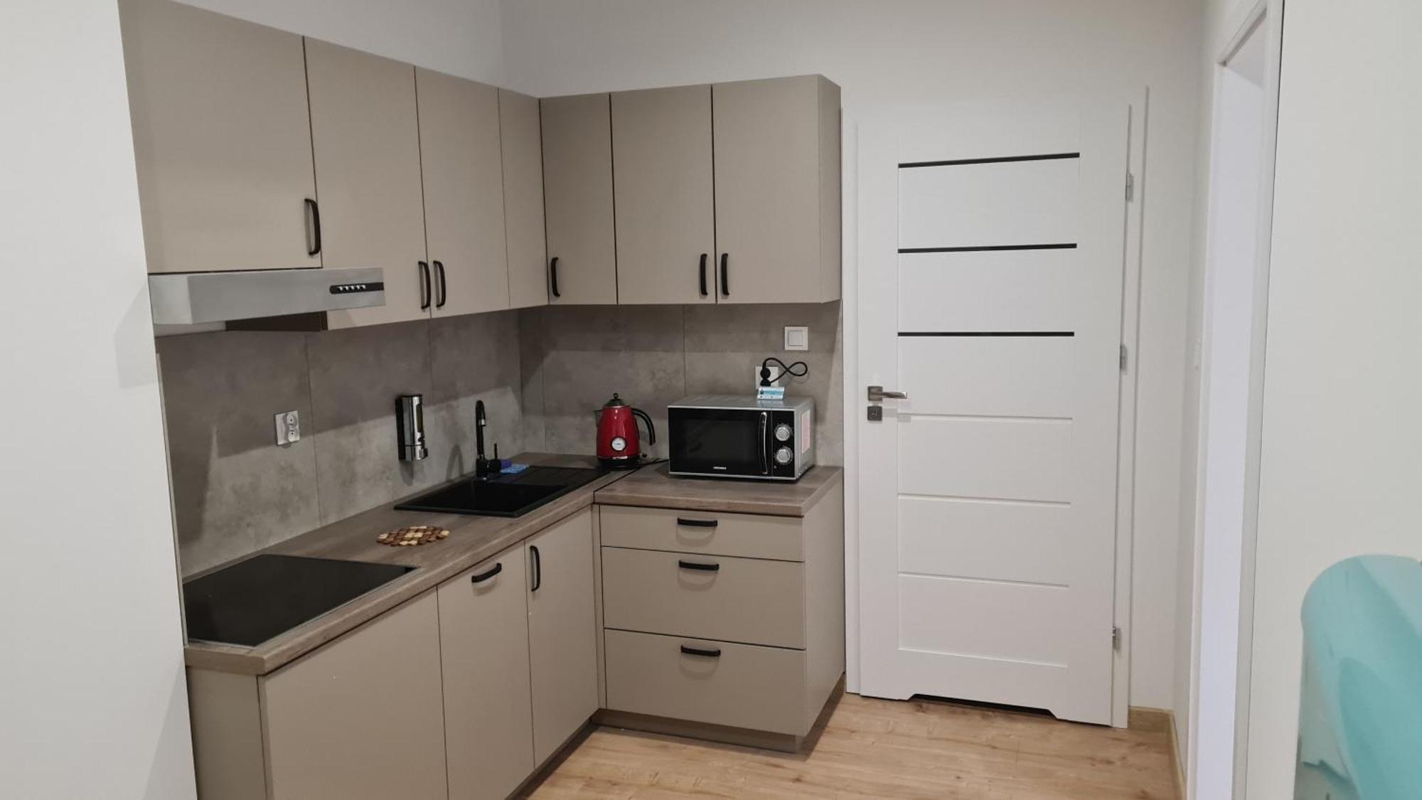 Apartamenty Centrum Plac Wolnosci Aparthotel เคียลเซ ภายนอก รูปภาพ